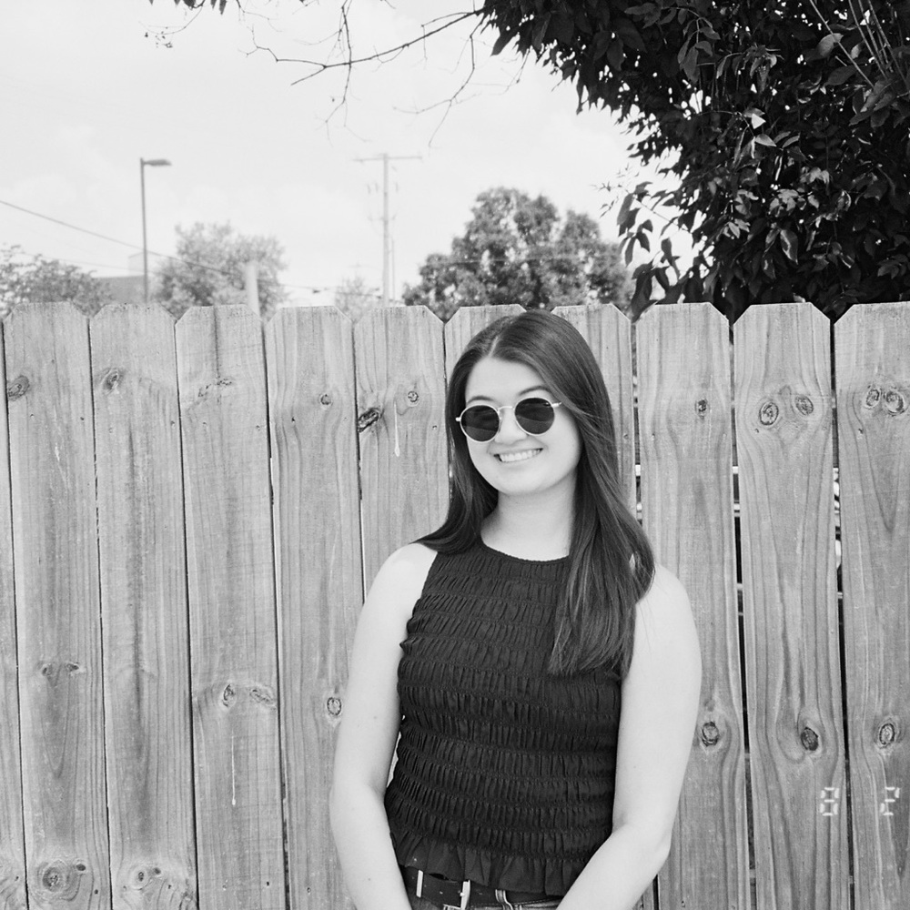 Meet your Posher, Makena